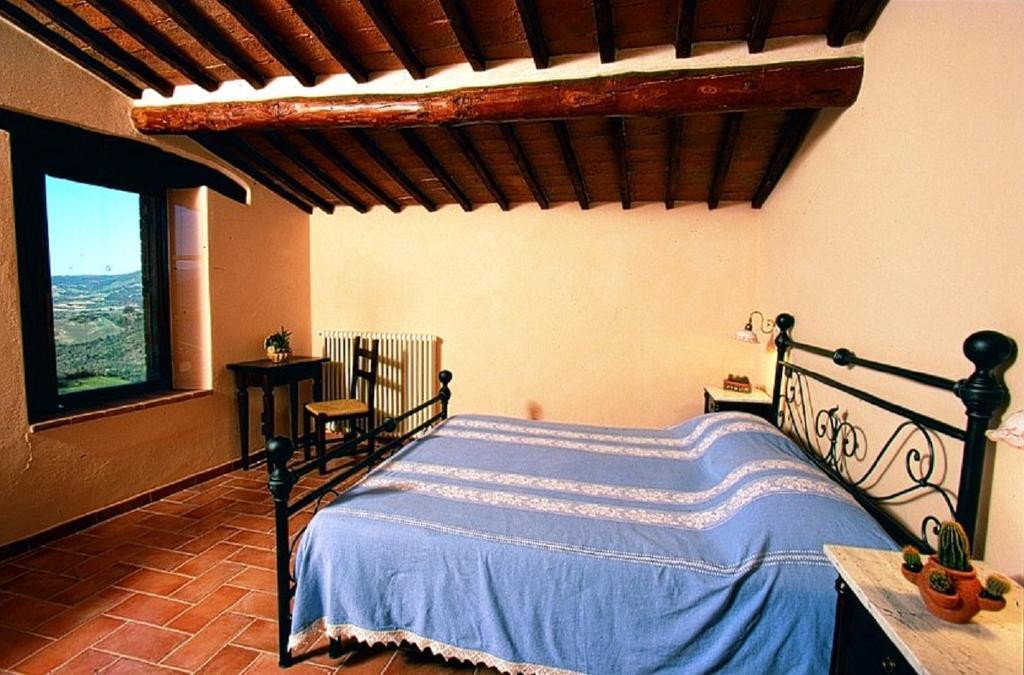 Le Piane Villa Castiglione d'Orcia Luaran gambar